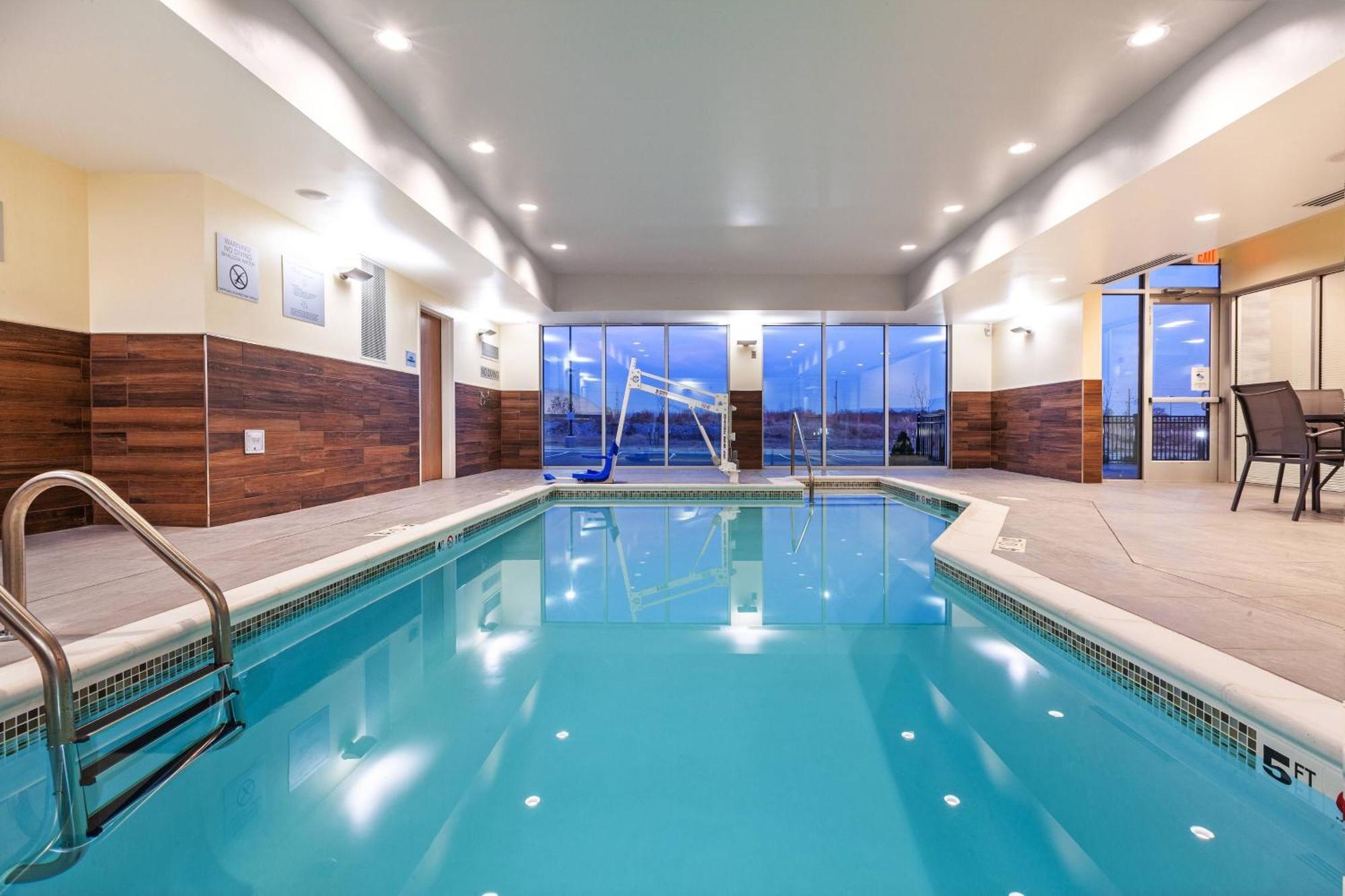 Fairfield Inn & Suites By Marriott Tulsa Catoosa Екстериор снимка